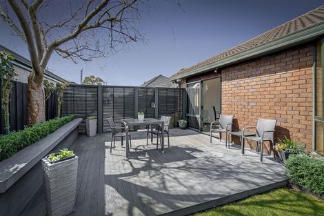 Photo of property in 2/113 Harewood Road, Papanui, Christchurch, 8053