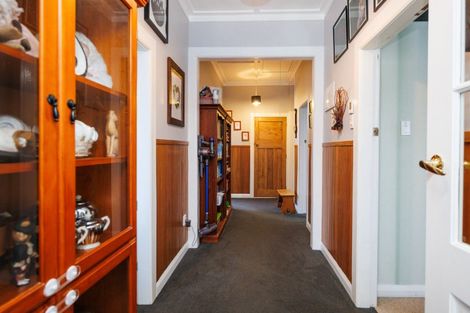 Photo of property in 17 Manson Street, Terrace End, Palmerston North, 4410