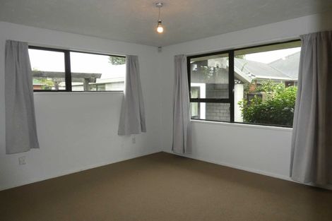 Photo of property in 17 Siska Place, Upper Riccarton, Christchurch, 8041