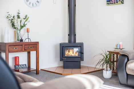 Photo of property in 7 Cannon Lane, Whitby, Porirua, 5024