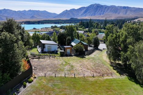 Photo of property in 20 Aorangi Crescent, Lake Tekapo, 7999