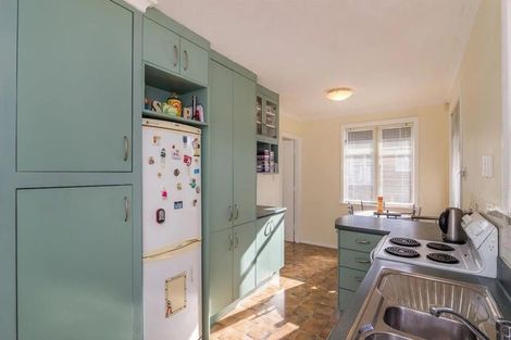 Photo of property in 6 Hildreth Street, Trentham, Upper Hutt, 5018