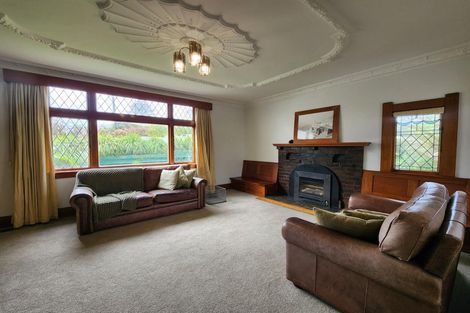 Photo of property in 6 Ridge Lane, New Plymouth, 4310