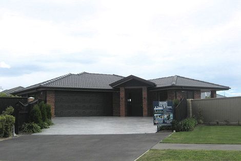 Photo of property in 16 Sedgemoor Close, Burwood, Christchurch, 8083