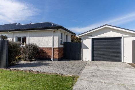 Photo of property in 30 Irving Street, Gore, 9710