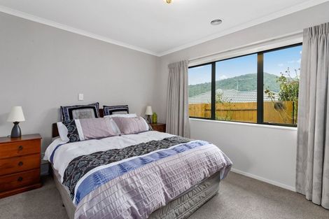 Photo of property in 4 Mccahon Drive, Pukehangi, Rotorua, 3015