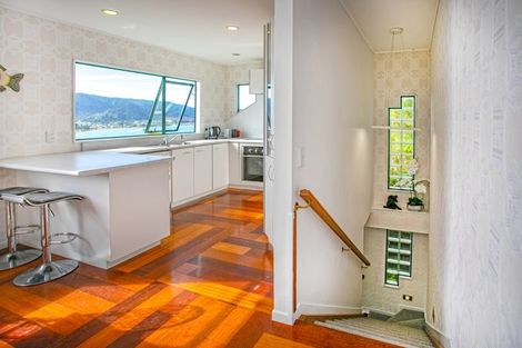 Photo of property in 23 Pine Grove, Tairua, 3508