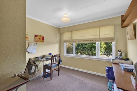 Photo of property in 87 Queen Street, Waitara, 4320
