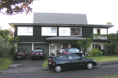 Photo of property in 1a Riviera Place, Hauraki, Auckland, 0622