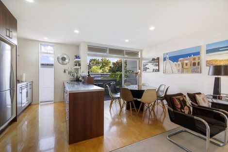 Photo of property in Habitat Apartments, 6/31 Byron Avenue, Takapuna, Auckland, 0622