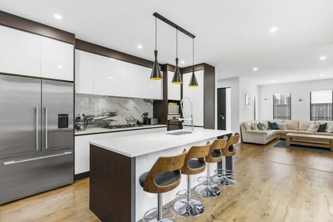 Photo of property in 6a Hostel Access Road, Eastern Beach, Auckland, 2012