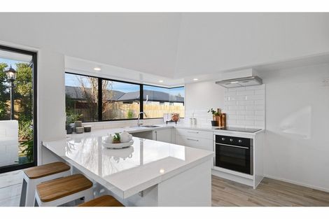 Photo of property in 21a Wairakei Road, Bryndwr, Christchurch, 8052