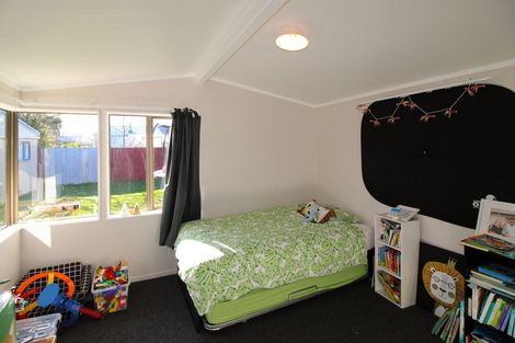 Photo of property in 10 Tasman Crescent, Carterton, 5713