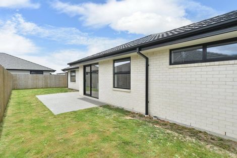 Photo of property in 5 Bill Hammond Drive, Belfast, Christchurch, 8051