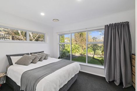 Photo of property in 17 Ruru Street, Waikanae, 5036