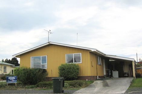 Photo of property in 11c Smith Street, Balclutha, 9230