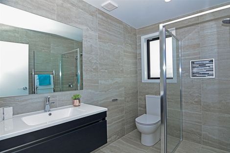 Photo of property in 3 Okohaka Avenue, Glenbrook, Waiuku, 2681