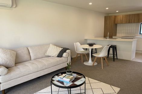 Photo of property in 6/43 Yeovil Road, Te Atatu Peninsula, Auckland, 0610