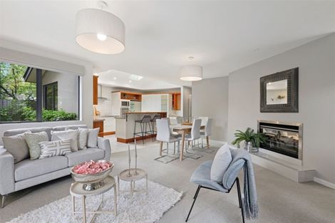 Photo of property in 13 Thorrington Road, Cashmere, Christchurch, 8022