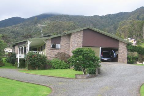 Photo of property in 2710 Rings Road, Coromandel, 3506