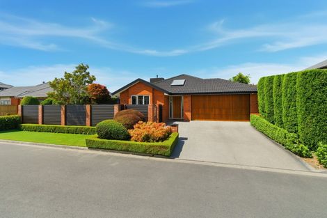 Photo of property in 18 Brookfield Drive, Northwood, Christchurch, 8051