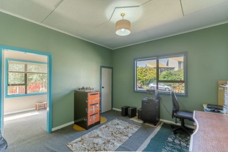 Photo of property in 3 Toru Road, Paraparaumu Beach, Paraparaumu, 5032
