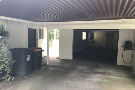 Photo of property in 402 South Road, Hawera, 4674