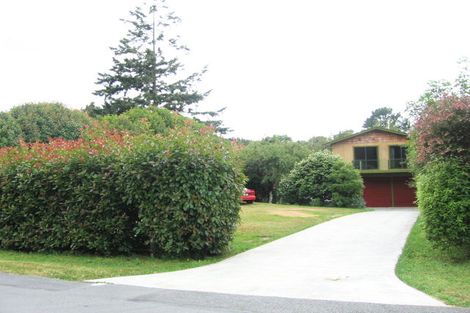 Photo of property in 33 Bridge Road, Birchville, Upper Hutt, 5018