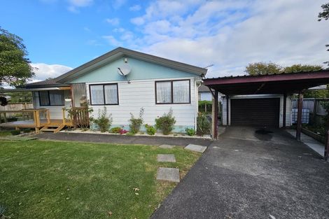 Photo of property in 12 Sheralee Place, Bucklands Beach, Auckland, 2014