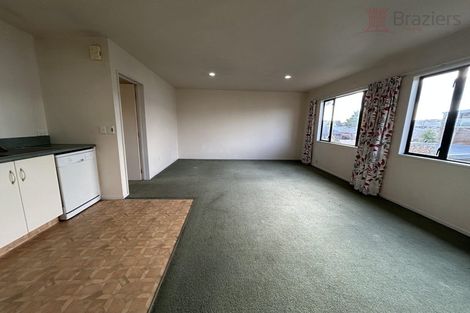 Photo of property in 10 Burdale Street, Riccarton, Christchurch, 8011