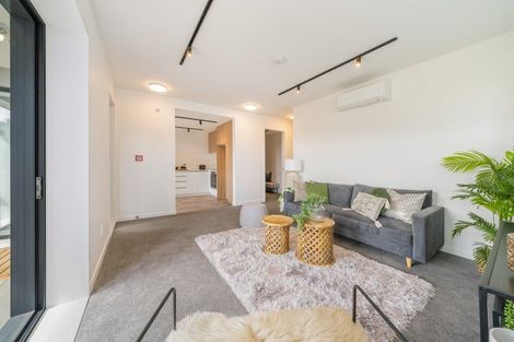 Photo of property in 2/69 Tiketike Way, Brooklyn, Wellington, 6021