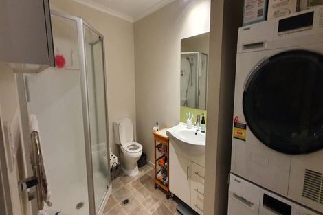 Photo of property in 2/240 Old Farm Road, Hillcrest, Hamilton, 3216