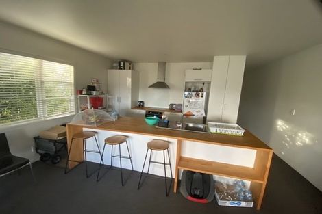 Photo of property in 103 Sunnyside Road, Sunnyvale, Auckland, 0612