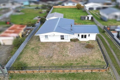 Photo of property in 82 Seabury Avenue, Foxton Beach, Foxton, 4815