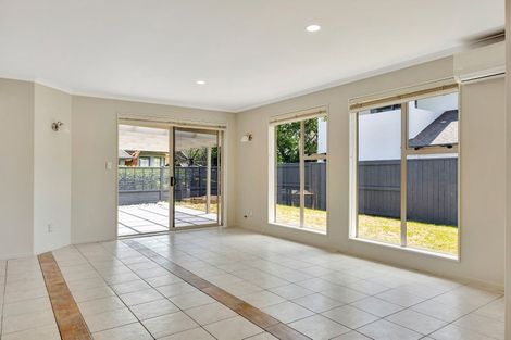 Photo of property in 31 Caversham Drive, Rototuna, Hamilton, 3210