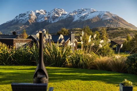 Photo of property in 3 Polperro Court, Jacks Point, Queenstown, 9371