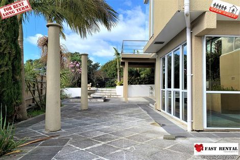 Photo of property in 1/59 Beach Road, Castor Bay, Auckland, 0620