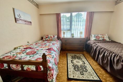 Photo of property in 100 Chester Road, Tawa, Wellington, 5028