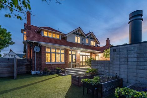 Photo of property in 15 Ings Avenue, Saint Clair, Dunedin, 9012