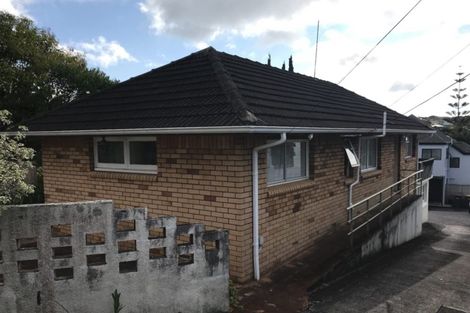 Photo of property in 1/45 Corunna Road, Milford, Auckland, 0620