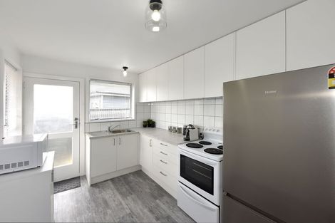 Photo of property in 2/8 Bowen Street, Upper Riccarton, Christchurch, 8041