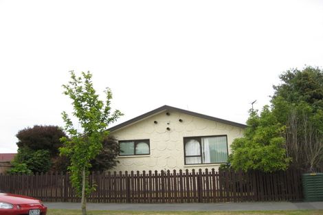 Photo of property in 40 Cowes Street, Avondale, Christchurch, 8061