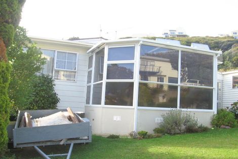 Photo of property in 1/19 Yarrow Place, Papakowhai, Porirua, 5024