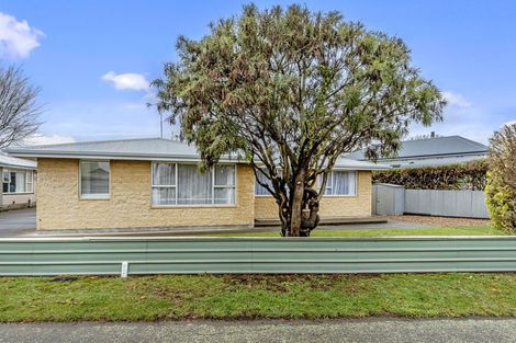 Photo of property in 2/40 Aylmer Street, Somerfield, Christchurch, 8024