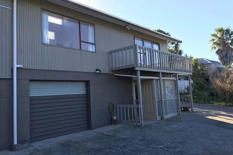 Photo of property in 1/49a Hebron Road, Waiake, Auckland, 0630