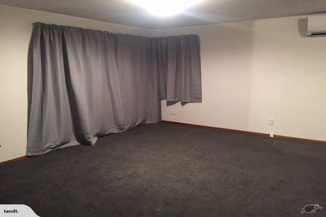 Photo of property in 20 Glenfinn Place, Massey, Auckland, 0614