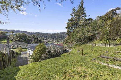 Photo of property in 49 Bird Grove, Stokes Valley, Lower Hutt, 5019