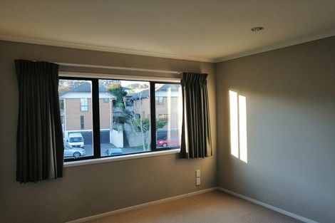 Photo of property in 13 Sonoma Crescent, Oteha, Auckland, 0632