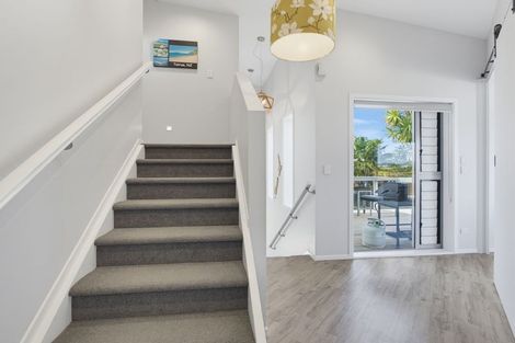 Photo of property in 167b Ocean Beach Road, Tairua, 3508