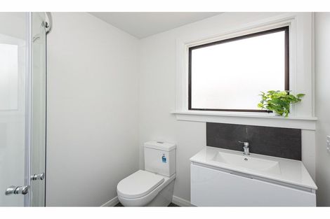 Photo of property in 335 Hills Road, Mairehau, Christchurch, 8013